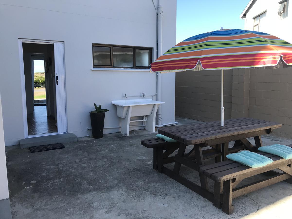Kokanje Struisbaai Exterior photo